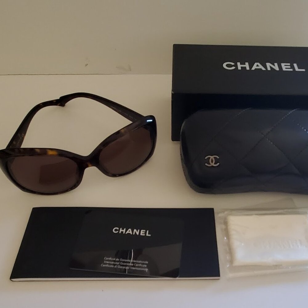 Chanel 5183 c714/3G Sunglasses Brown Tortoise Brown W/case &Box